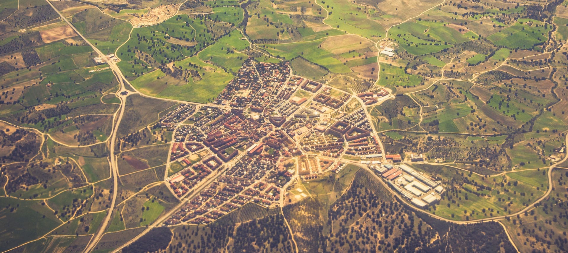 Background for Enjoy Living In A Premier Location Close To Campus